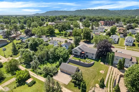 View/Area - 329 2nd St E, Wabasha, MN 55981 photo 5 of 6