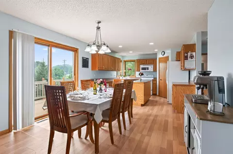 19408 Albany Ct NW, Elk River, MN 55330