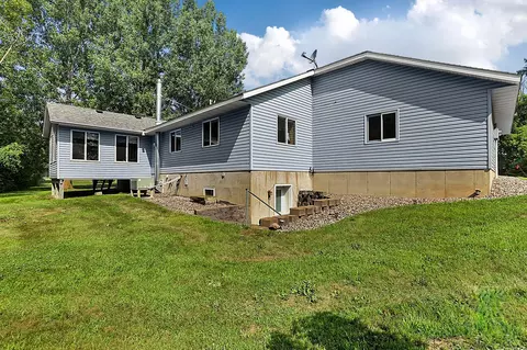 Exterior - 9205 220th St, Saint Cloud, MN 56301 photo 7 of 10