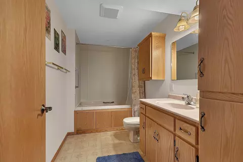 Bath - 9205 220th St, Saint Cloud, MN 56301 photo 3 of 3