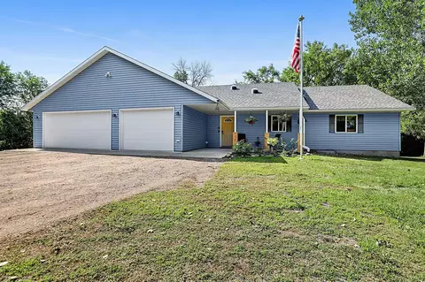 Exterior - 9205 220th St, Saint Cloud, MN 56301 photo 9 of 10
