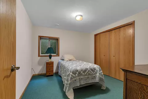 Bedroom - 9205 220th St, Saint Cloud, MN 56301 photo 3 of 4