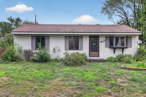 8801 Dunlap Ave, Circle Pines, MN 55014