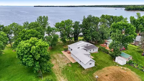 45327 Point Walk, Isle, MN 56342