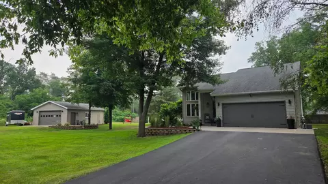 w7923 185th Avenue, Hager City, WI 54014