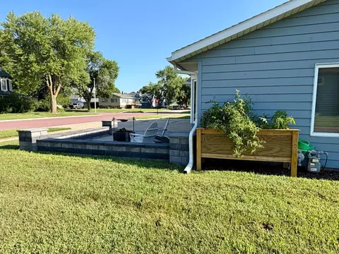 1153 5th Ave, Windom, MN 56101 photo 5
