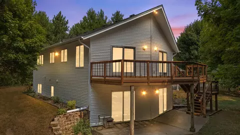 2161 Goose Lake Rd, New Richmond, WI 54017