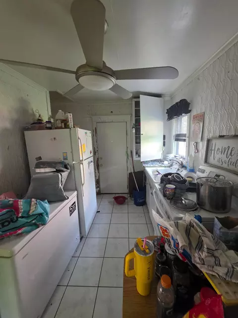 Kitchen - 1110 N 8th Ave E, Duluth, MN 55805 photo 2 of 2