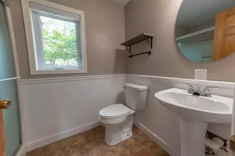 Bath - 512 Pinetree Dr, Perham, MN 56573 photo 3 of 3