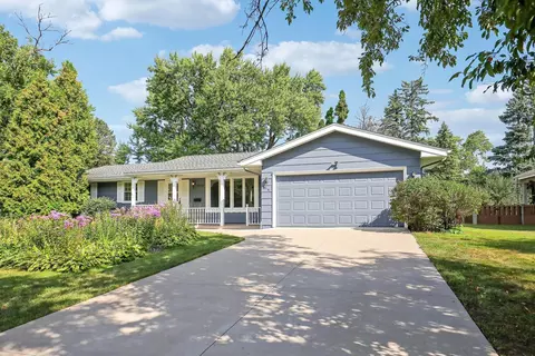 8016 35th Ave N, Crystal, MN 55427