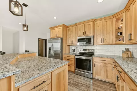 Kitchen - 562 15th Ave NE, Byron, MN 55920 photo 2 of 5