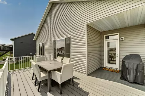 Exterior - 562 15th Ave NE, Byron, MN 55920 photo 9 of 9