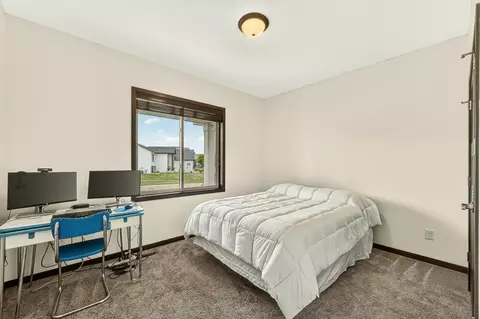 Bedroom - 562 15th Ave NE, Byron, MN 55920 photo 3 of 5