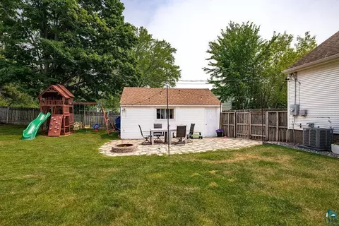 Exterior - 19 E Buffalo St, Duluth, MN 55811 photo 5 of 11