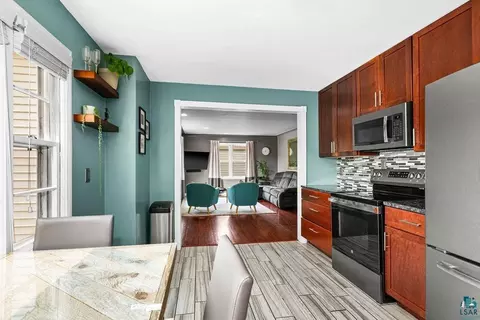 Kitchen - 19 E Buffalo St, Duluth, MN 55811 photo 4 of 4