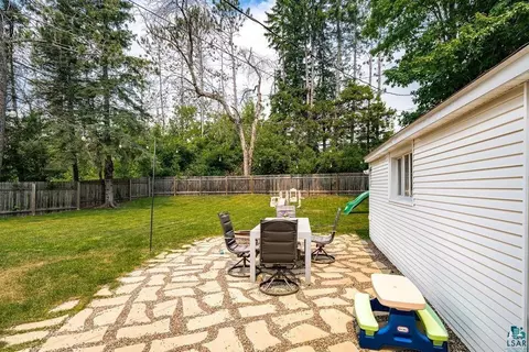 Exterior - 19 E Buffalo St, Duluth, MN 55811 photo 7 of 11