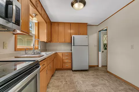 Kitchen - 1727 14th Ave S, Saint Cloud, MN 56301 photo 1 of 3