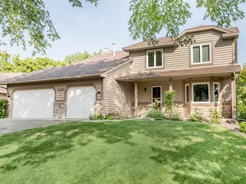 5735 Sycamore Ln N, Plymouth, MN 55442