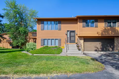 45 Restless Ct #104, North Mankato, MN 56003