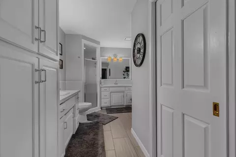 Entry Way - 1701 Casselberry Rd, Saint Cloud, MN 56303 photo 6 of 8