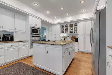Kitchen - 1701 Casselberry Rd, Saint Cloud, MN 56303 photo 2 of 5