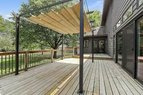 Exterior - 1701 Casselberry Rd, Saint Cloud, MN 56303 photo 7 of 9