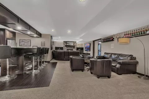 Living - 1701 Casselberry Rd, Saint Cloud, MN 56303 photo 9 of 10