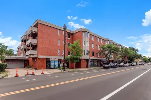 Exterior - 2425 E Franklin Ave #303, Minneapolis, MN 55406 photo 6 of 6