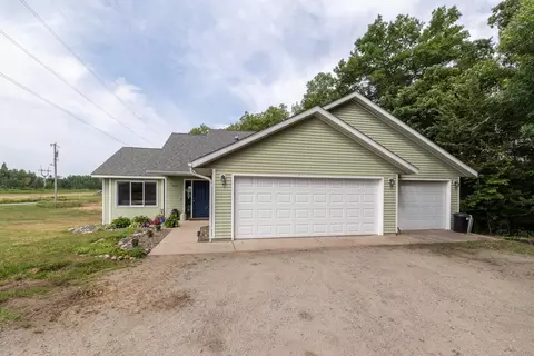 Exterior - 4334 Cooper Ave S, Saint Cloud, MN 56301 photo 6 of 15