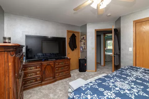 Bedroom - 4334 Cooper Ave S, Saint Cloud, MN 56301 photo 8 of 16