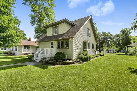 645 Main St S, Hutchinson, MN 55350
