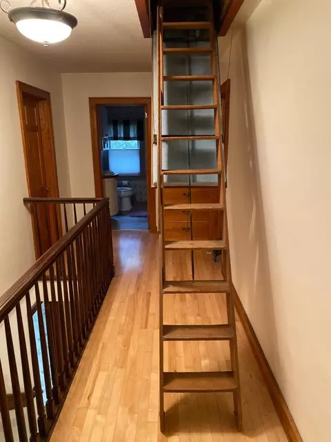 Entry Way - 420 9th St SW, Willmar, MN 56201 photo 2 of 3
