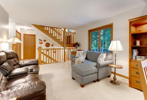 Living - 2989 140th St E, Dundas, MN 55019 photo 1 of 4