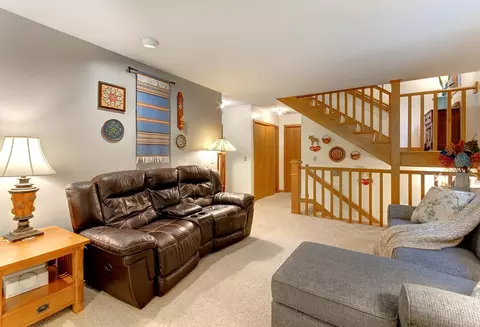 Living - 2989 140th St E, Dundas, MN 55019 photo 3 of 4