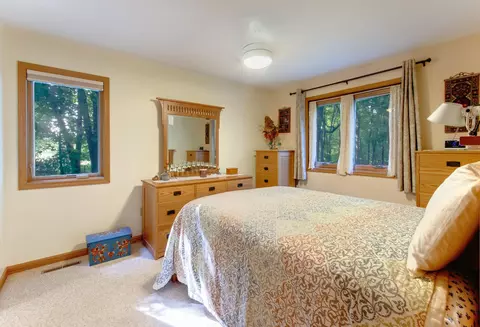 Bedroom - 2989 140th St E, Dundas, MN 55019 photo 2 of 4