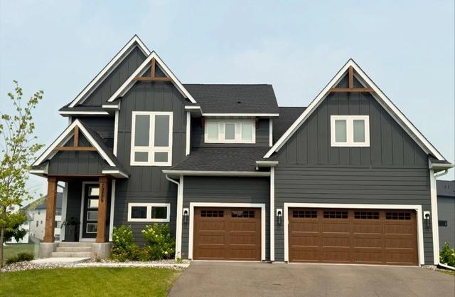 10229 Queensland Ln N, Maple Grove, MN 55311