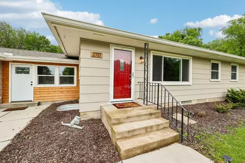 2717 Terrace Dr, Burnsville, MN 55337
