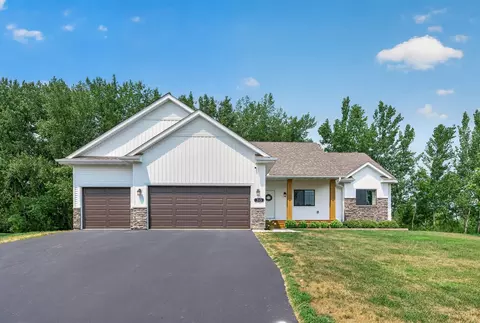 313 Lachermeier Ln, Waverly, MN 55390