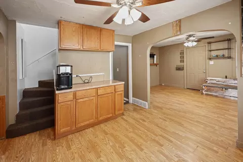 Entry Way - 220 33rd Ave N, Saint Cloud, MN 56303 photo 3 of 4