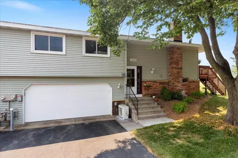 12264 17th Ave S, Burnsville, MN 55337