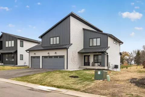 9984 14th Cir NE, Saint Michael, MN 55376