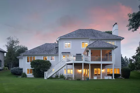 8784 Boulder Rise, Eden Prairie, MN 55347