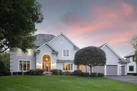 8784 Boulder Rise, Eden Prairie, MN 55347