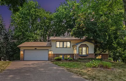 14005 38th Ave N, Plymouth, MN 55447