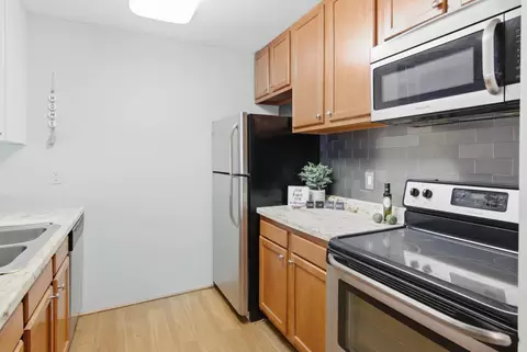 Kitchen - 2800 Hamline Ave N #347, Roseville, MN 55113 photo 2 of 2