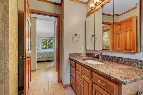Bath - 21602 Fireside Ct, Cold Spring, MN 56320 photo 3 of 7