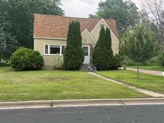 503 N Elm St, Belle Plaine, MN 56011