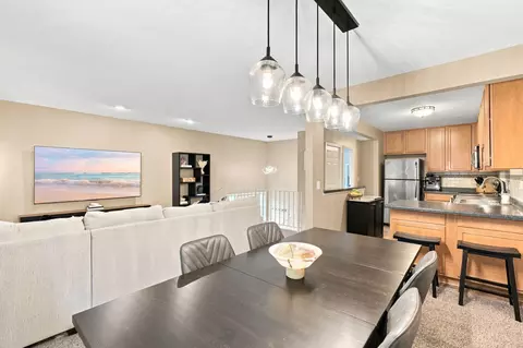 Dining - 1711 Hickory Hill Dr, Eagan, MN 55122 photo 3 of 3