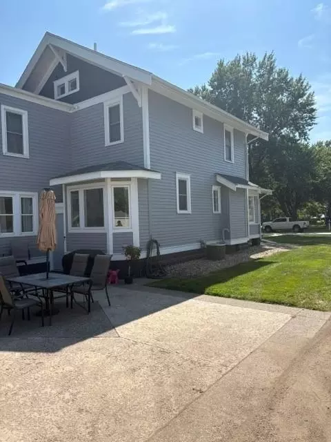 Other - 1345 6th Ave N, Windom, MN 56101 photo 2 of 7