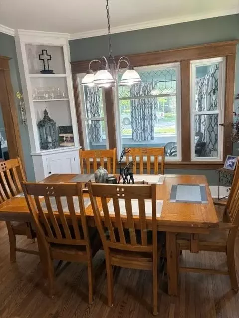 Dining - 1345 6th Ave N, Windom, MN 56101 photo 3 of 3